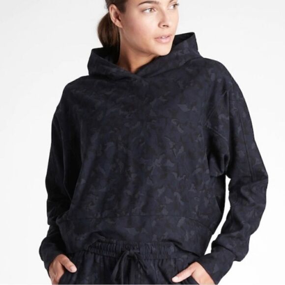 Athleta Farallon Cropped Sweatshirt Blue Camo - Picture 1 of 11